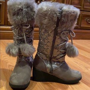 Winter boots